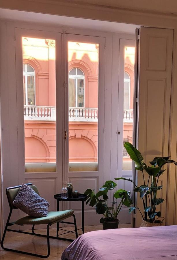 Rossopetruzzelli Apartment Bari Bagian luar foto