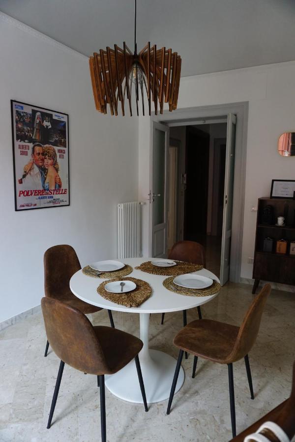 Rossopetruzzelli Apartment Bari Bagian luar foto