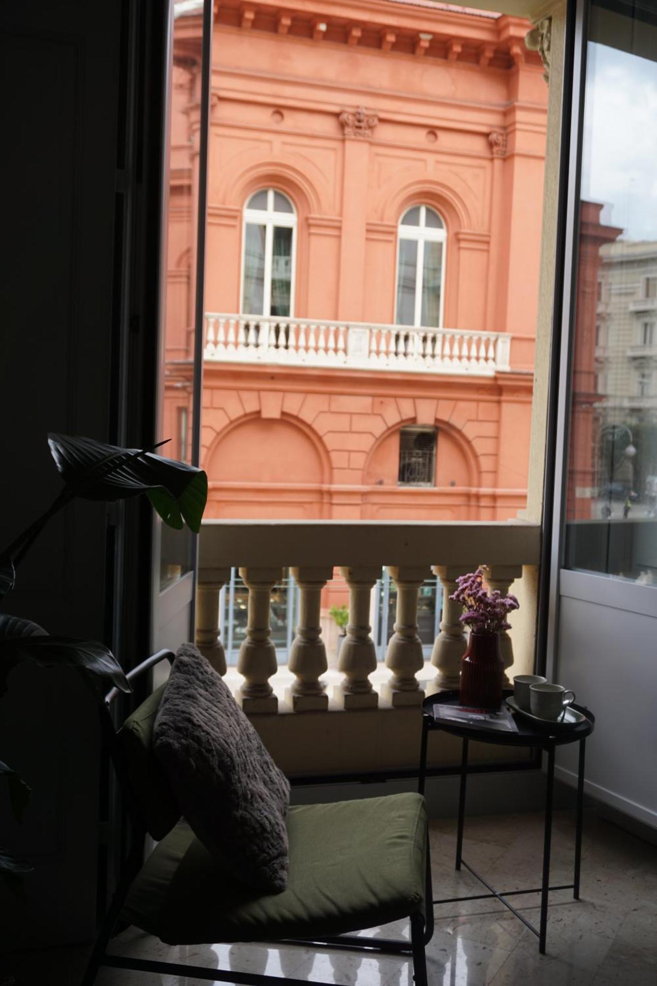 Rossopetruzzelli Apartment Bari Bagian luar foto